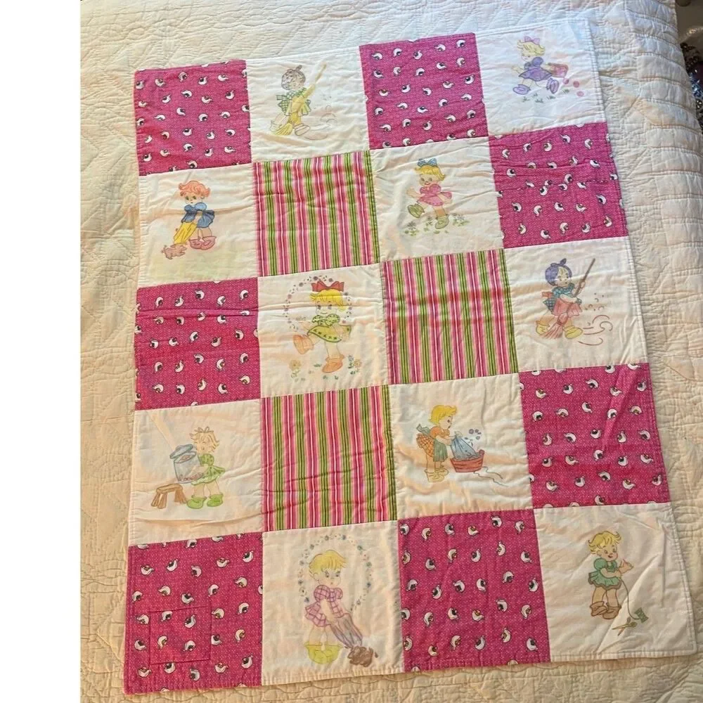 Vintage 60s Hand Made PINK PATCHWORK QUILT Crazy Quilt Novelty Child Size 42x34